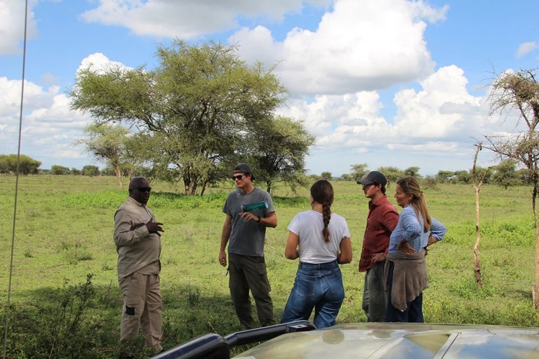 Tanzania Safari Guide
